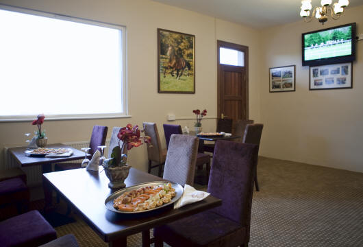 sponsors room